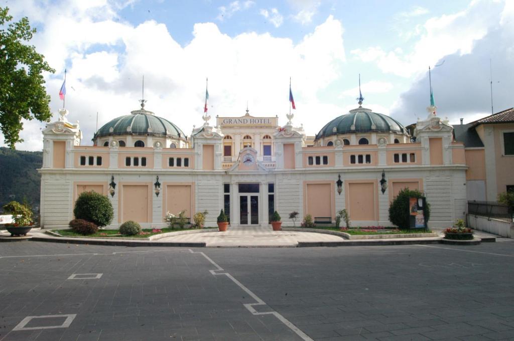 Hotel Verdi Fiuggi Exterior foto
